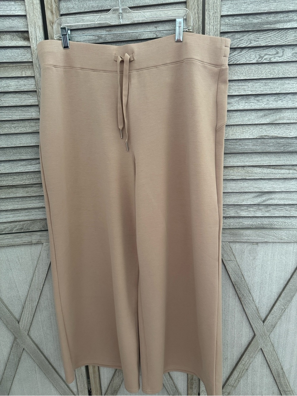 SPANX Air Essentials Wide-Leg Drawstring Pants  Size 3X- Camel